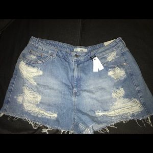 High Wasted Distressed Jean Shorts